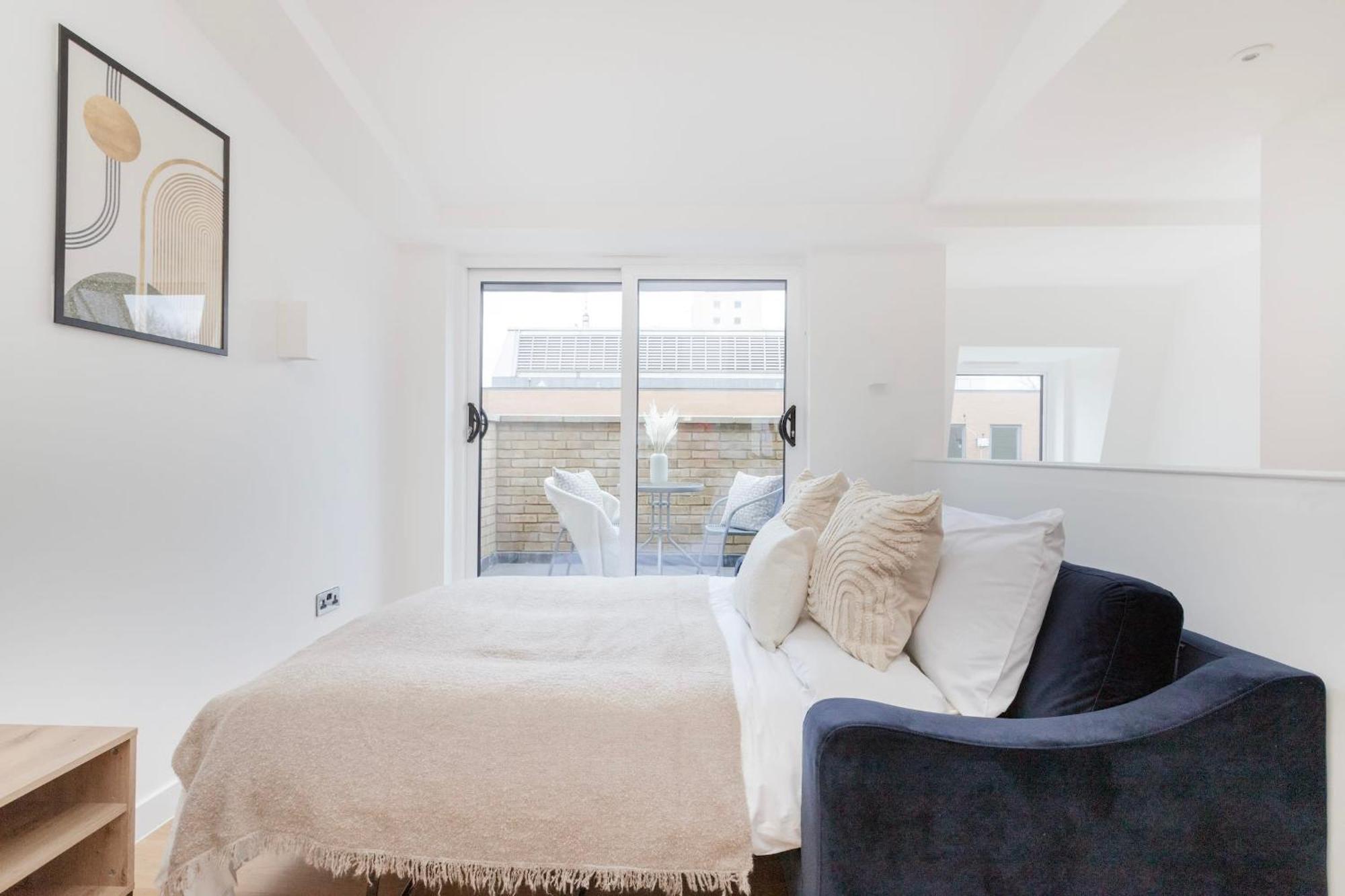 Fitzrovia & Soho - 2Br With Balcony - Cityapartmentstay London Exterior photo